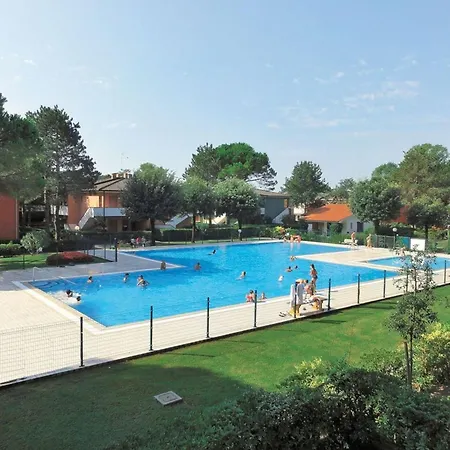 ヴィラ House With Garden And Pool Access ビビオーネ