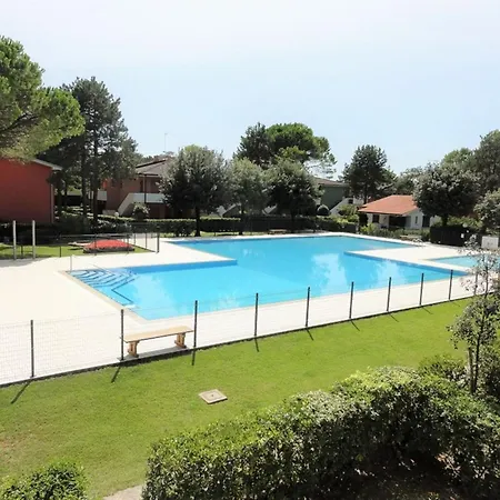 House With Garden And Pool Access ヴィラ ビビオーネ