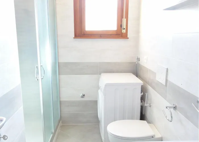 House With Garden And Pool Access * Бибионе