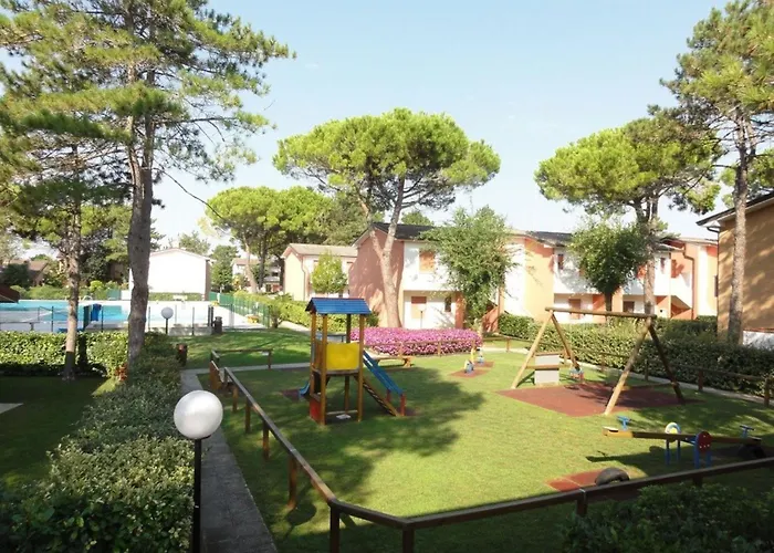 House With Garden And Pool Access *